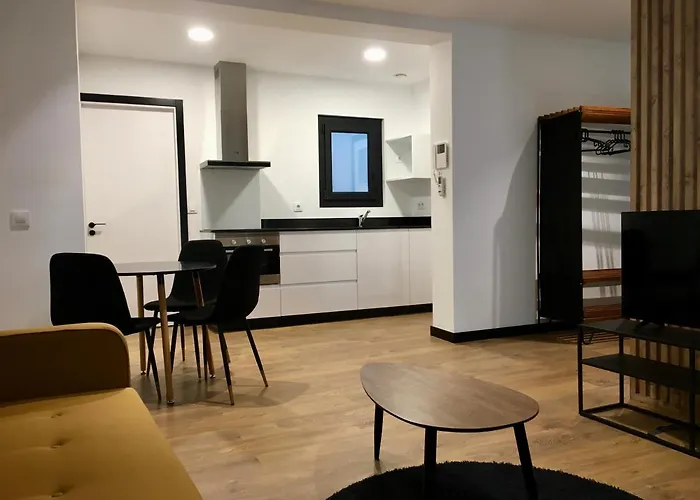 Loft De Diseno Con Balcon