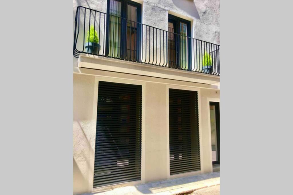 Loft De Diseno Con Balcon